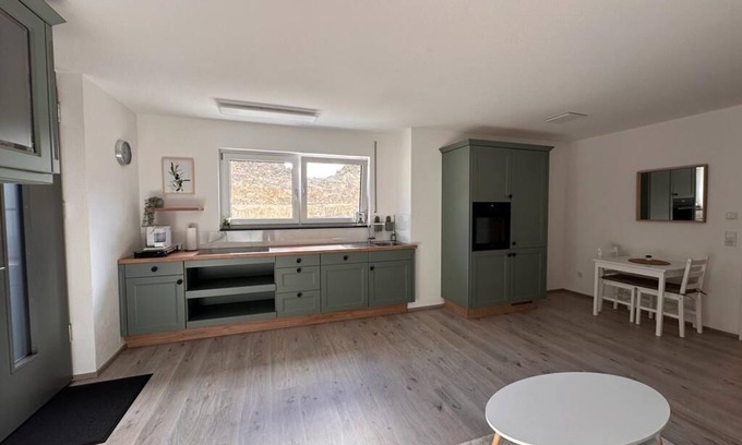 Meßkirch Condo | Liebevoll und Gemütlich Eingerichtete Ferienwohnung Nahe Bodensee!