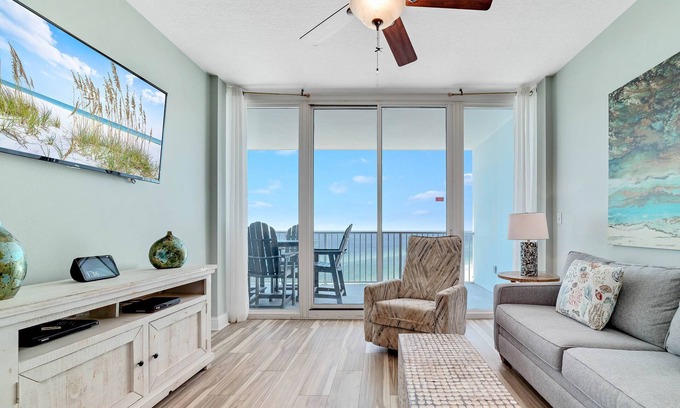 Gulf Shores Condo | Lighthouse 1102 ~ In/Outdoor Pools, Hot Tub, Sauna, Fitness Room + $400 in FREE Activities Daily