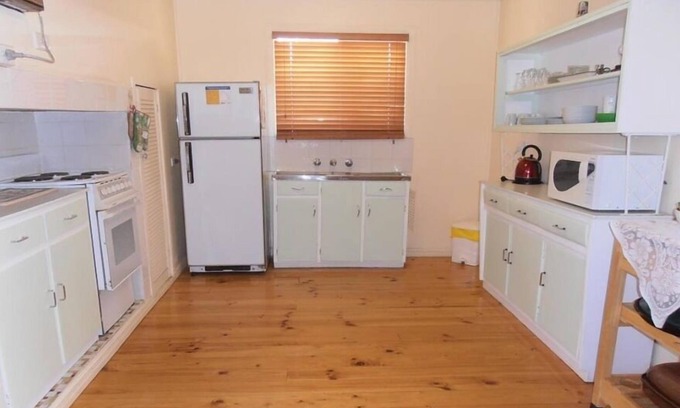 Broken Hill Cottage | Lilly May Cottage