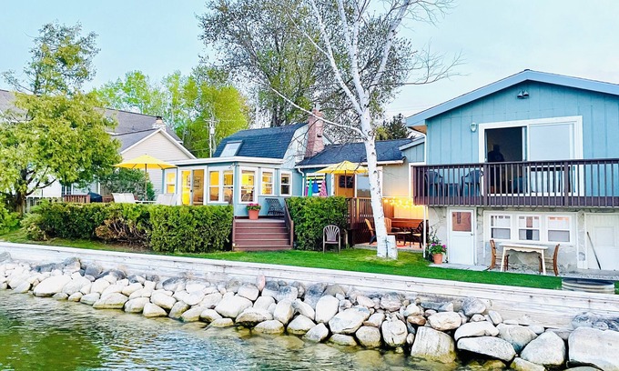 East Jordan Apartment | Lilly on Lake Charlevoix