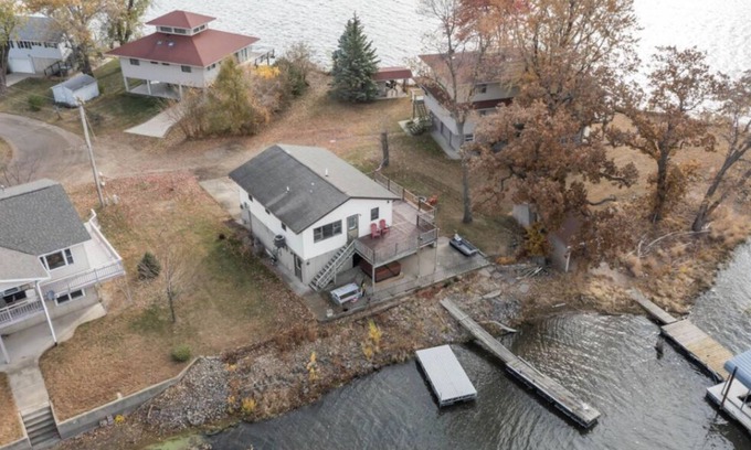 Guttenberg Cabin | Lilly Pad Cottage on Abel Island