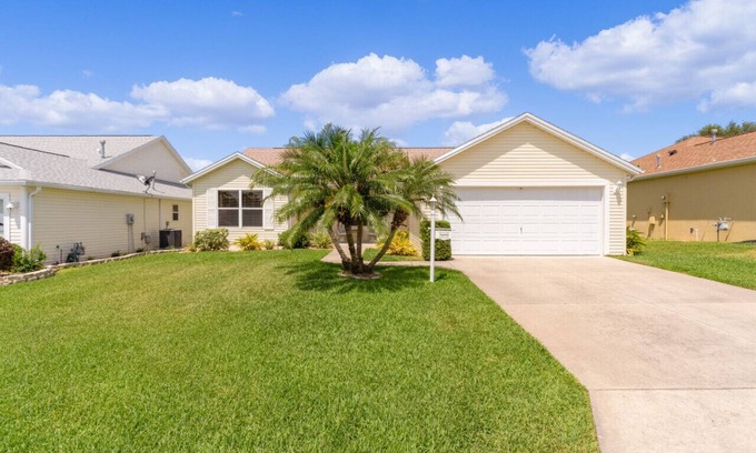 Calumet Grove Villa | Lillywood Haven Retreat (Mulberry)