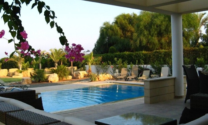 Pervolia Villa | LIMONIA - Large beach house by Blue Flag beach accommodating 12 +