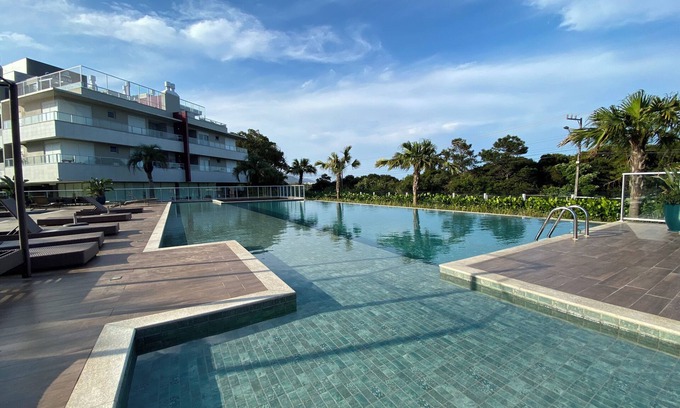 Campeche Norte Apartment | Lindo Apto em Condo Clube em Frente ao mar do Campeche