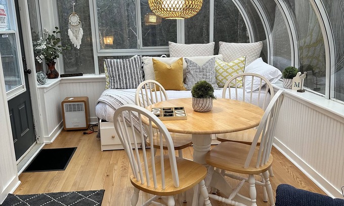 Mahone Bay Cottage | "Lisette's on Long Hill", cozy with boho charm