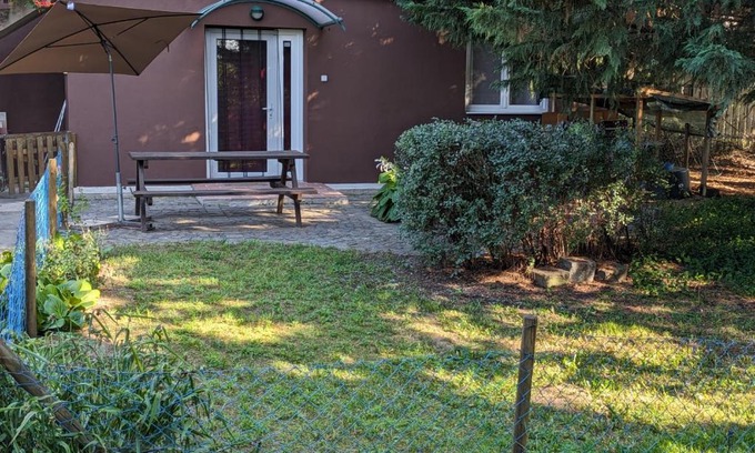 Mogyorod Apartment | Little Bear Apartment