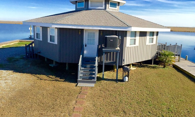 Slidell Cottage | 'Little Blue Crab' Quaint Slidell Home: Near Lakes
