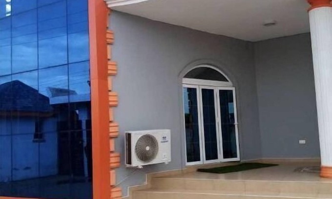 Ogbodjo Apartment | Little Dubai adjirigano