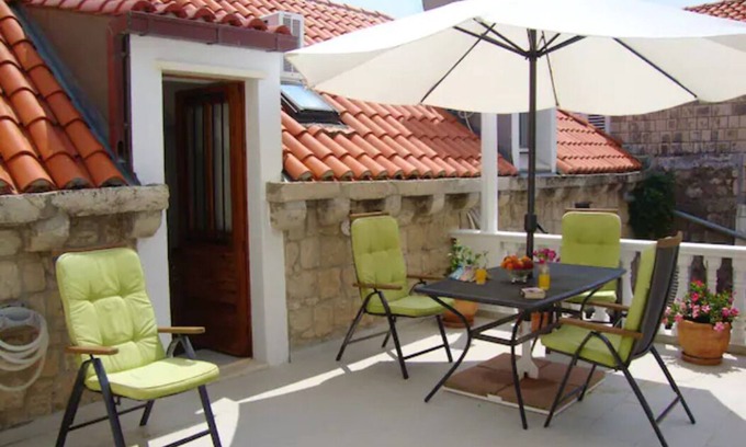 Cavtat Old Town Apartment | Little Gem - Apartment in the heart of Cavtat