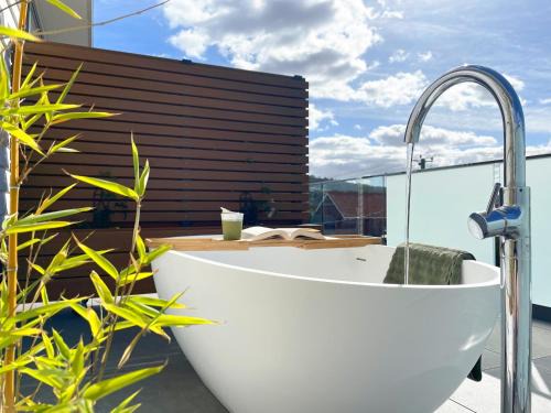Bellerive Apartment | Little Island Apartments