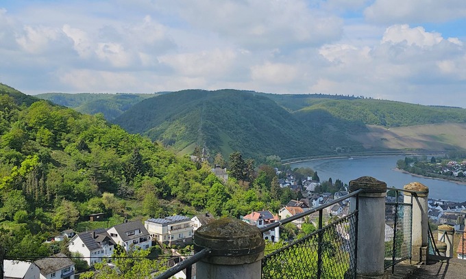 Boppard Apartment | Little Rhine View Château - Harry: Apartment at the largest Rhine bend