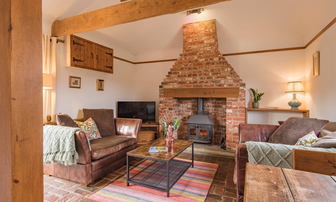 Bilting Cottage | Little Ripple Cottage - a holiday let that sleeps 3 guests in 2 bedrooms