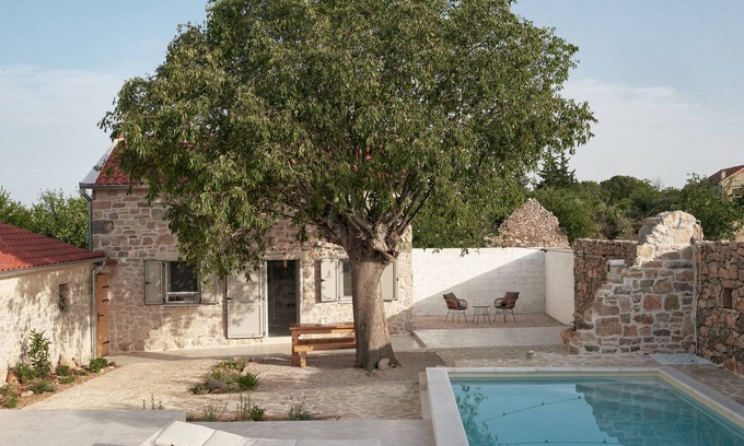 Velim House | Little Stone House With Swimming Pool Under The Tree