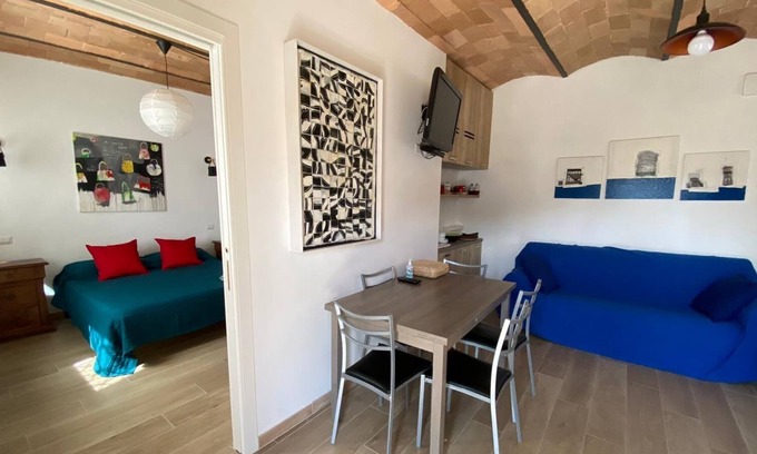 Poggio Mirteto House | Little Sun Cottage