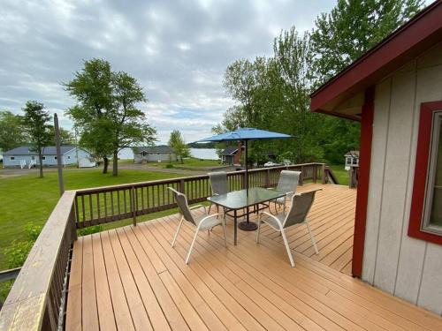 Chautauqua House | Little Whit on Chautauqua Lake