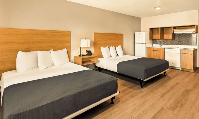West Jordan Hotel | LivAway Suites SLC- West Jordan