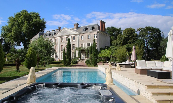 Vezins House | LIVE LIKE ROYALTY IN A RESTORED 18TH CENTURY CHATEAU IN THE HEART OF THE LOIRE