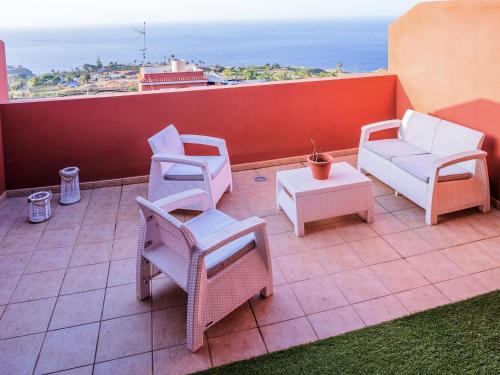 La Vera House | Live Victoria Santo Domingo