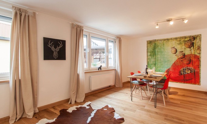 Wurzburg City Centre Apartment | Living at the Bäckerbrunnen at Semmelstrasse 43
