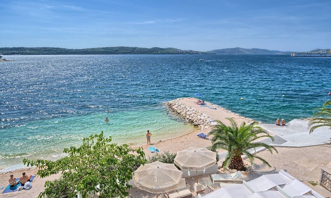 Trogir Apartment | Livingstone Beach House