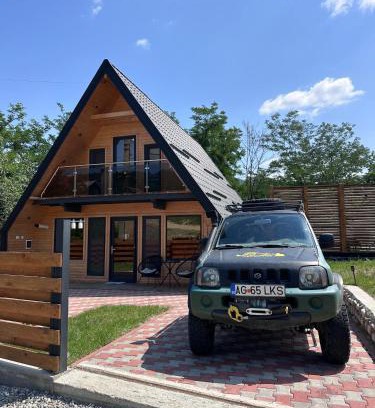 Corbi Ski Chalet | LKS A-frame
