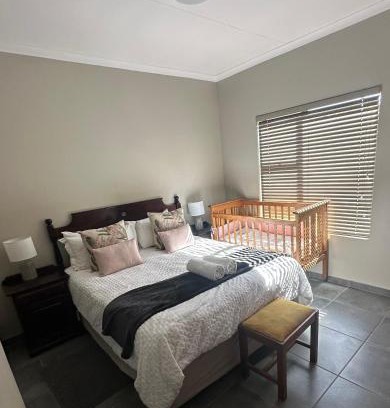 Ermelo Apartment | Lloyds - unit 10
