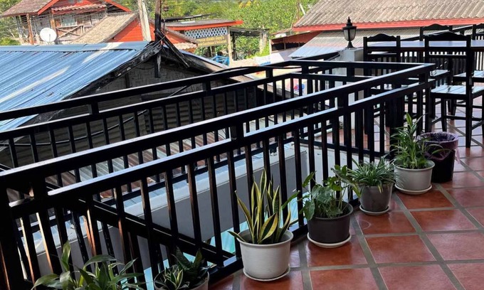 Vang Vieng House | Local Guesthouse