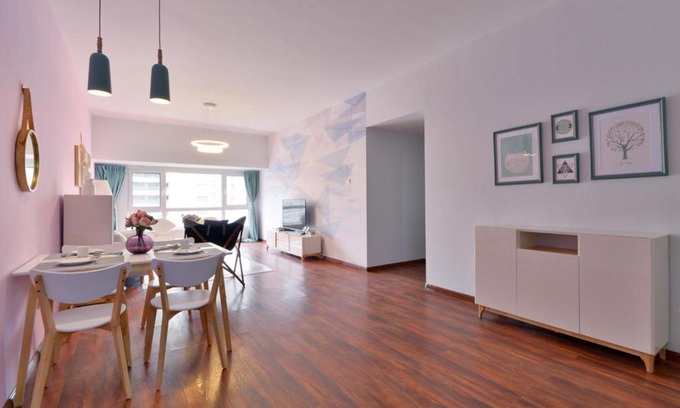 Tianjin City Center Apartment | Locals Apartment House 90