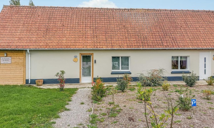 Longueville House | Located in the heart of the Côte d'Opale, here you can take a relaxing break in the midst of nature