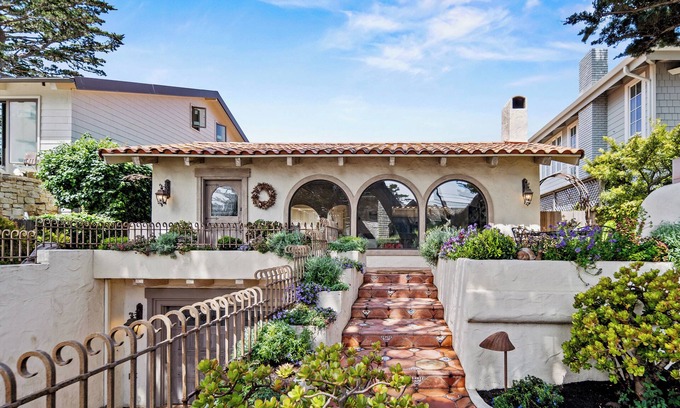 Carmel Point House | Location, Location, Location ! Spectacular Ocean Views At Carmel Point