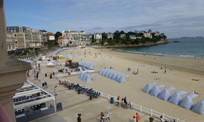 Saint-Igneuc Apartment | Location Vacances