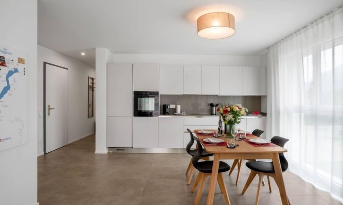 Locarno Apartment | LocTowers A4.1.1 by Interhome
