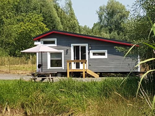 Ville-sur-Ancre Cabin | Lodge