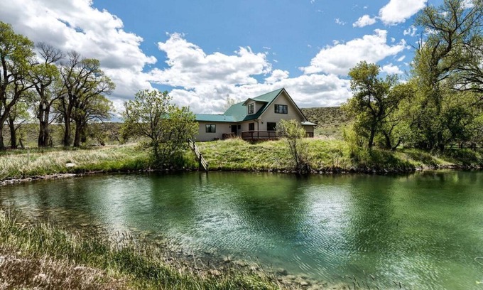 Wheatland Cabin | Lodge on the Bluegrass; 60 acres, a pond with sandy beach & 1/3 mile of river.