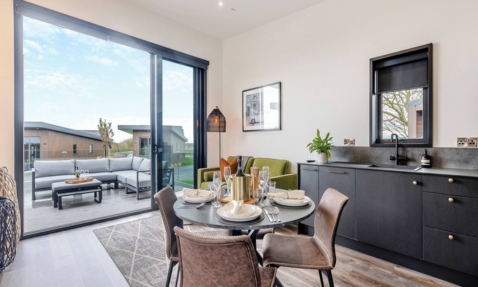 Llangefni Cottage | Lodge Three - UK42793