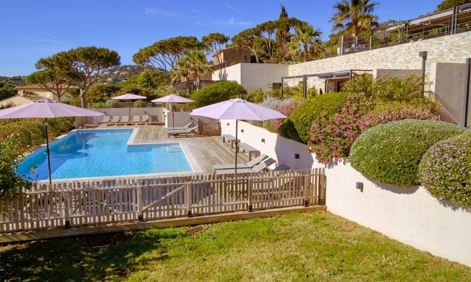 La Nartelle Cottage | LODGES PANORAMIC SEA VIEW AT 400 M FROM THE BEACH HEATED HEATED SWIMMING POOL