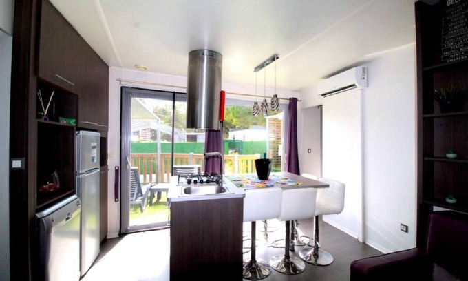 Sado House | Lodges with private pool 1