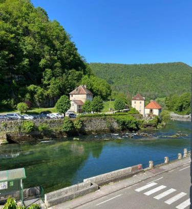 Lods Hotel | Lods Hotel de France