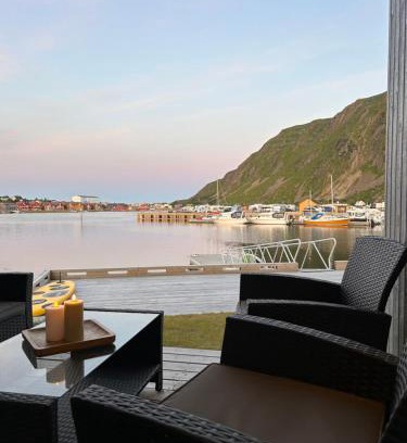 Ballstad Apartment | #Lofoten Leilighet ved sjøen