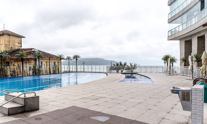 Pompeia Apartment | Loft à beira-mar na Praia José Menino, Santos/SP