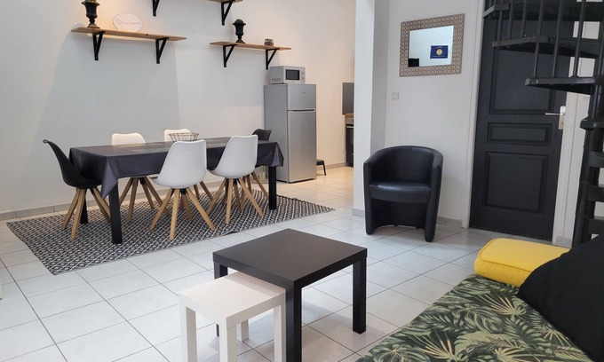 Cambrai Apartment | Loft 4 du Temple Pour 3 à 4 Personnes