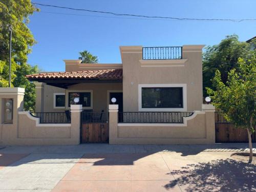 Loreto Apartment | Loft dos. Frente a plaza.
