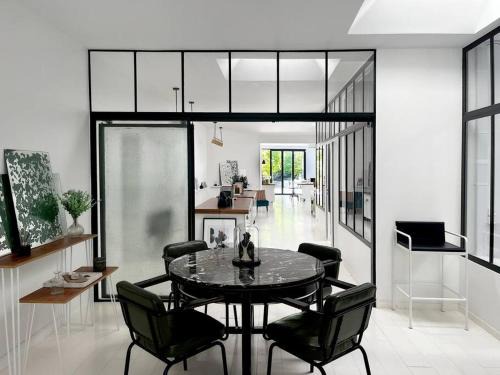 Montreuil Villa | Loft House, Pool & Garden
