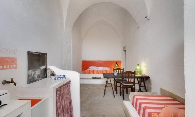 Parabita House | Loft in Masseria del Salento with pool and wifi