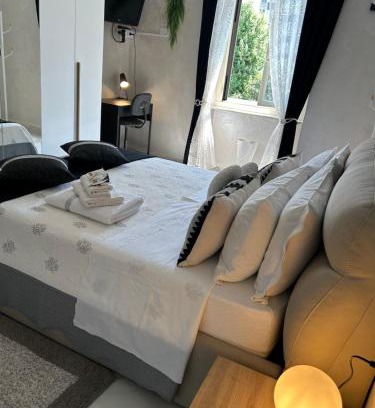 Vittoria Apartment | Loft NUOVO vicino al centro - OASI Relax
