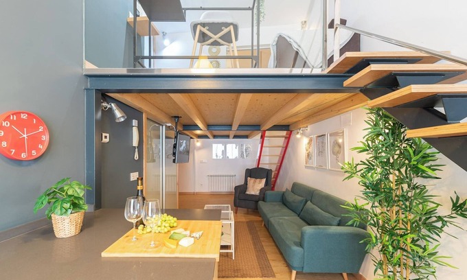 Casco Vello Apartment | Loft of son