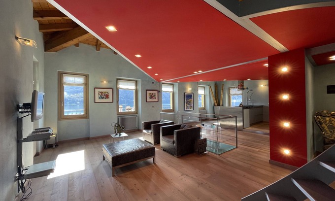 Tremezzo Condo | Loft with lake view and garden