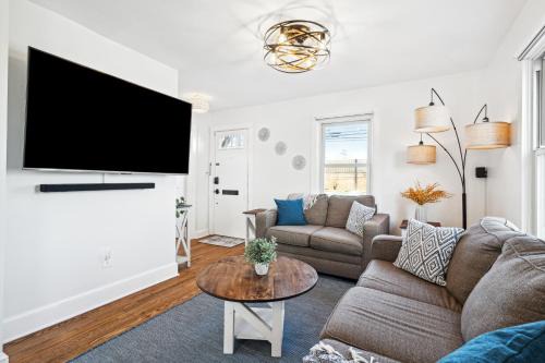Frederick House | Logan's House in Downtown Frederick
