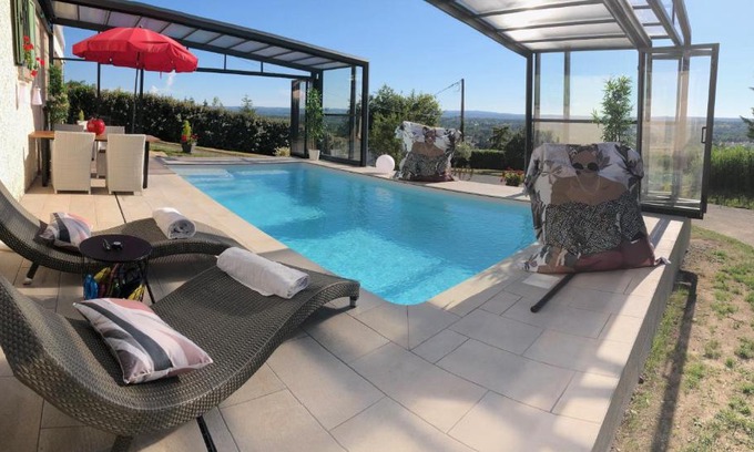 Estivareilles Apartment | Logement avec spa ,sauna et piscine privée chauffée du 15 avril à début octobre vue