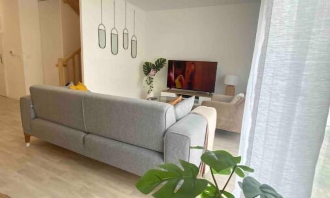 Amiens House | Logement Entier - Maison Neuve Cosy Avec Jardin